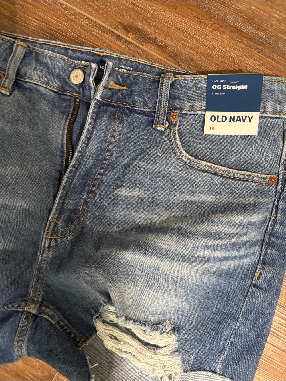 Old Navy Men’s OG Straight Light Blue Distressed Jeans